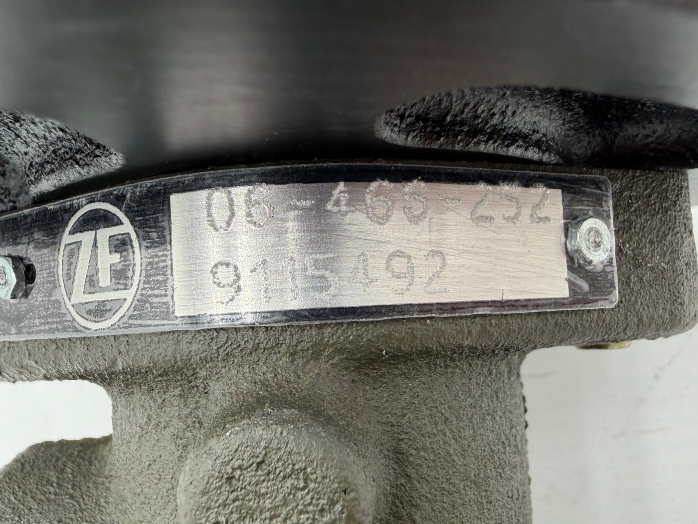 06-466-252 ZF Mico Pedal Tandem Modulating Valve Assembly